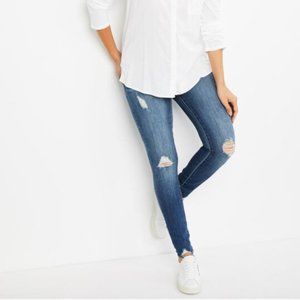 NWT Articles of Society Maternity Jeans
